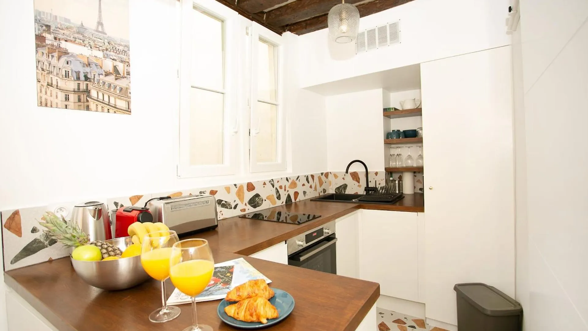Appartement Ile Saint-Louis & Pont De La Tournelle - Cityapartmentstay Paris