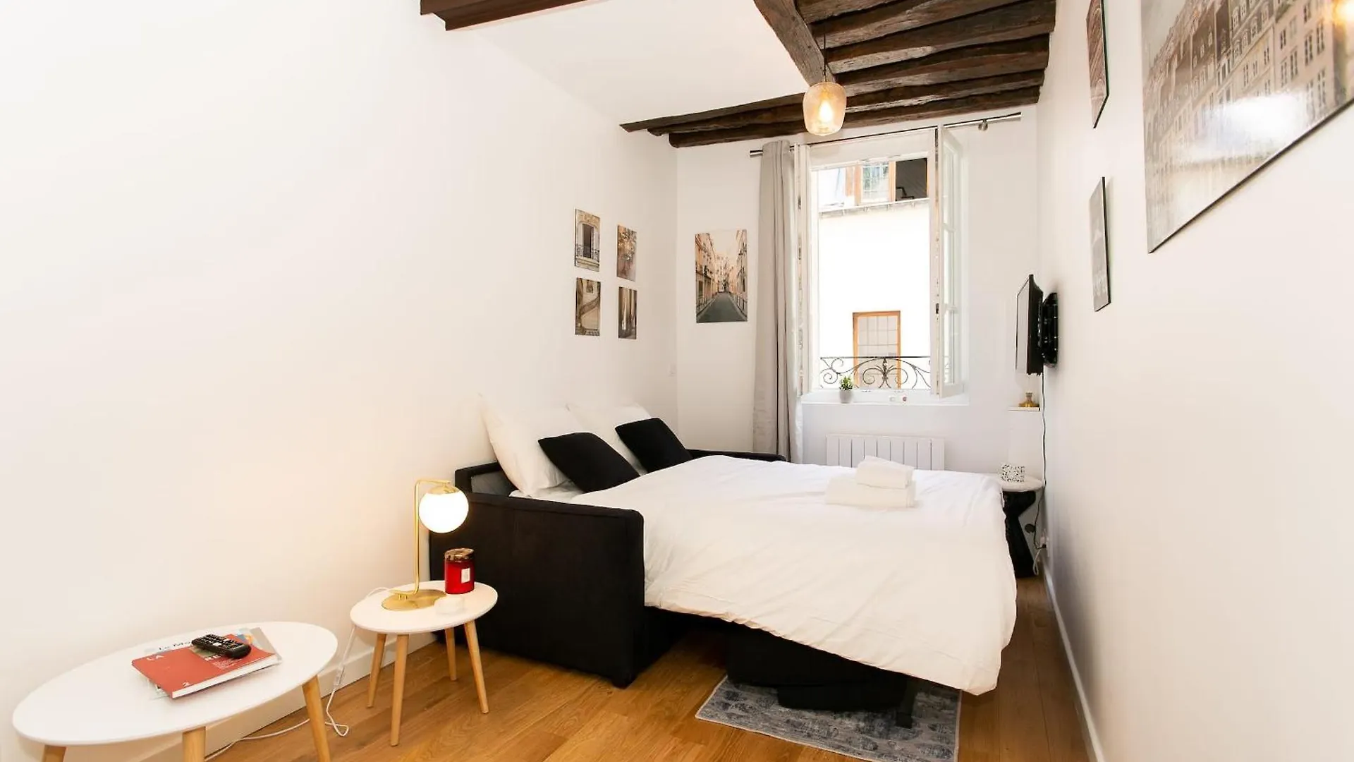 Apartment Ile Saint-Louis & Pont De La Tournelle - Cityapartmentstay Paris